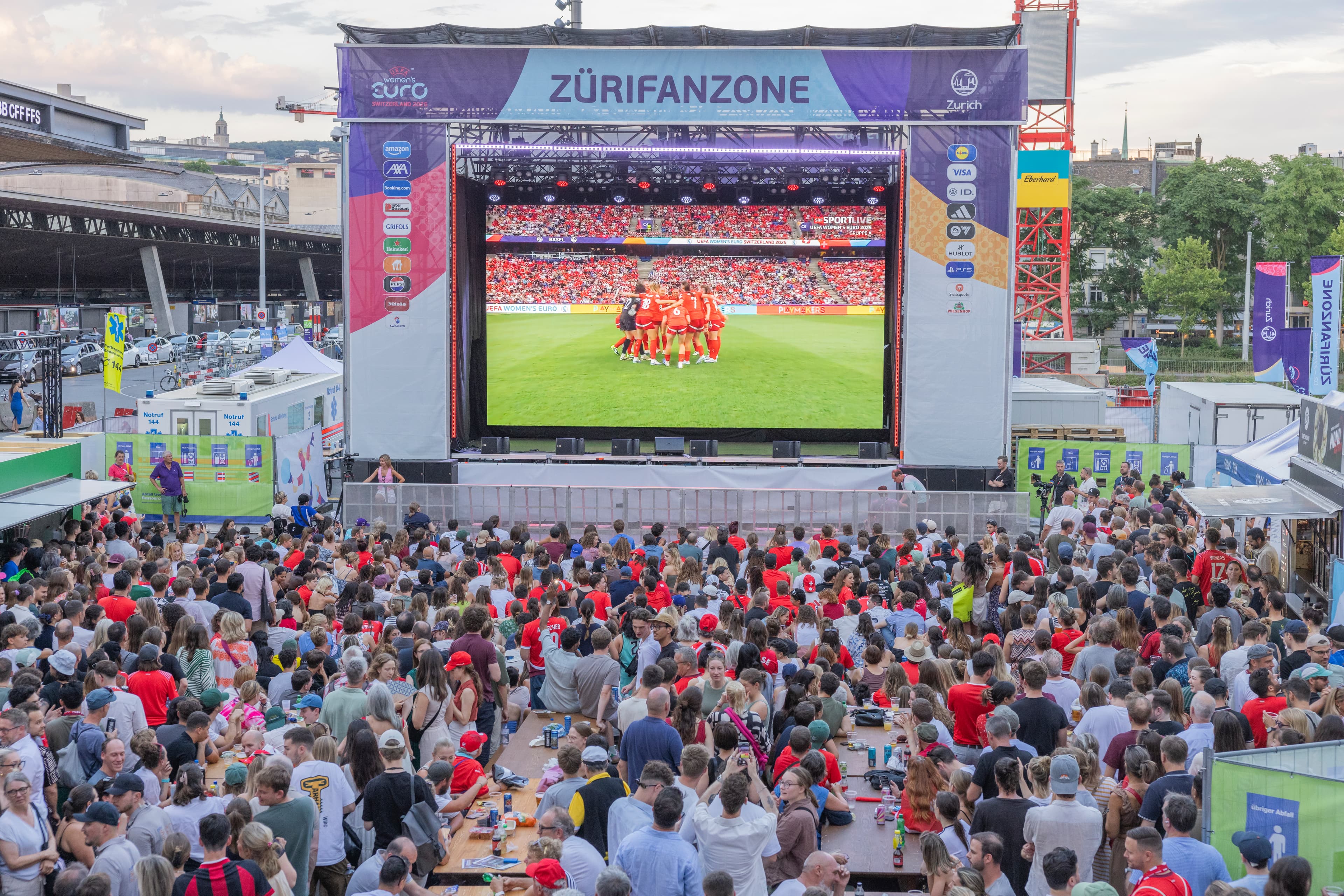 «ZüriFanzone»: Public Viewing